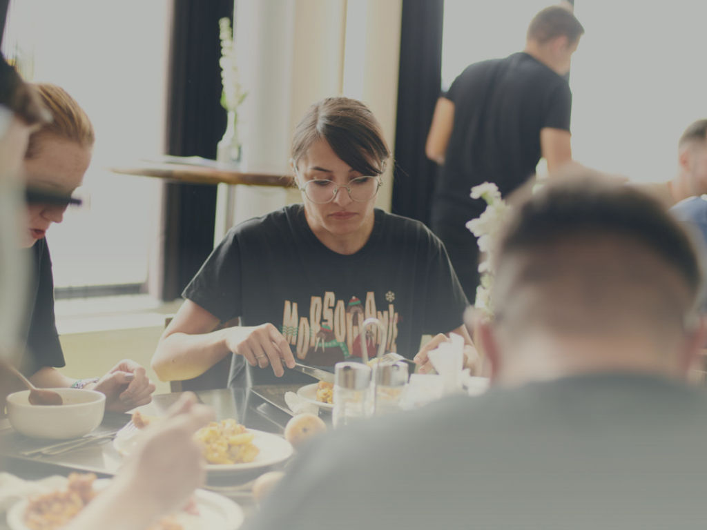 Achter de schermen bij NetRom: dit is de werkdag van een developer